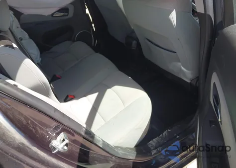 2015 Chevrolet Cruze 1Lt Auto из США, поврежденный, VIN 1G1PC5SB8F7293253